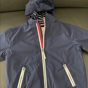 Hanna Anderson rain jacket in blue in 120 cm